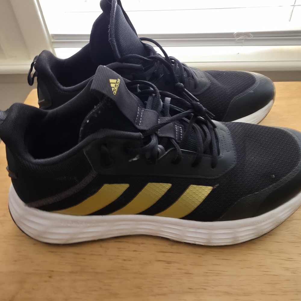 Adidas Men's Black and Gray Athletic Shoes
